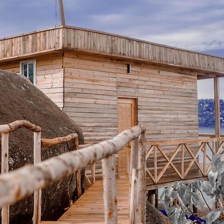 Single Cabin With Lake View Mwanza Eksteriør bilde